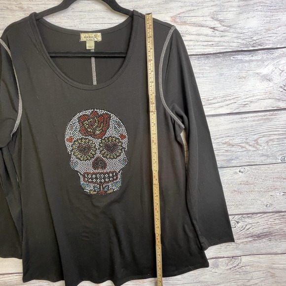 One World Top Size L  Black Goth Floral Rhinestone Studded Skull Whimsical - Picture 7 of 12